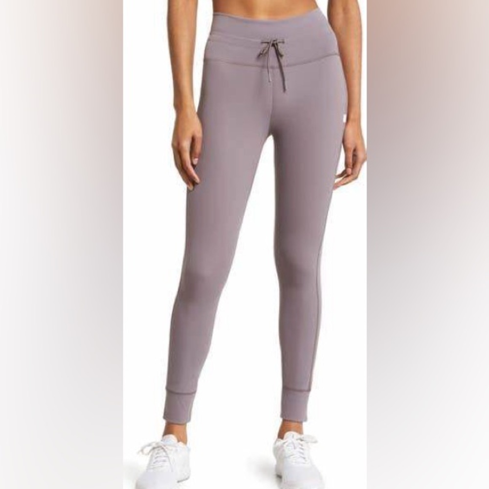 Vuori Daily Leggings- worn once